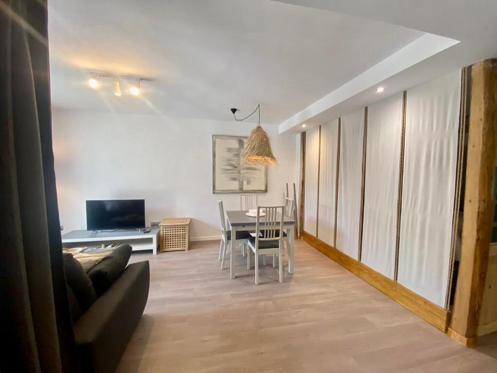 Luxury House Valencia D'Aneuアパートメント エクステリア 写真